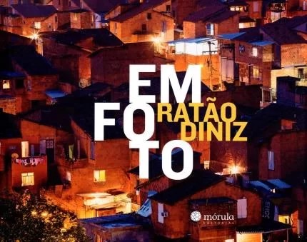 Em Foto